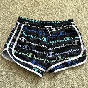 Champion shorts (Small)